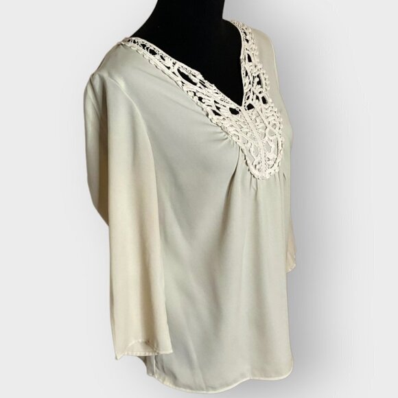 ADIVA USA 3/4 Sleeve Crochet Embellishment Blouse Size Medium - Picture 3 of 5